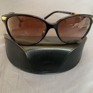 Burberry Cat-eye Sunglasses